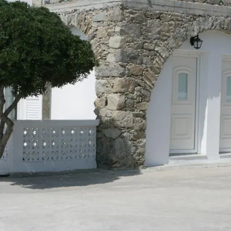 Peter Aparthotel 3*