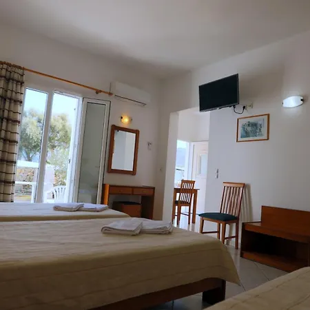 Apart-hotel Peter Ornos (Mykonos)